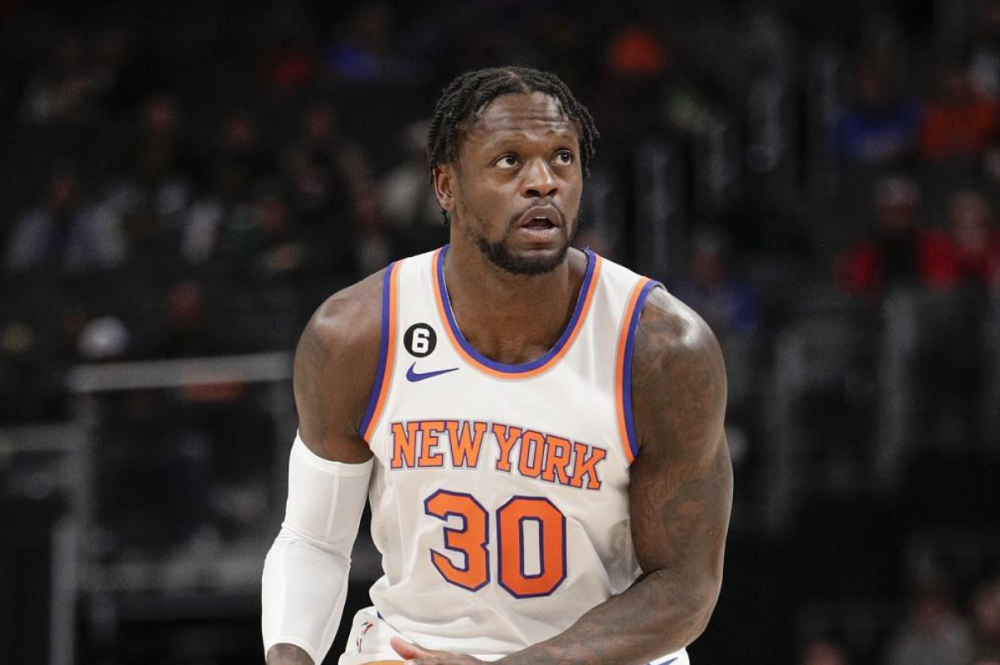 埃因霍温迎来里程碑备战NBA总决赛纽约尼克斯围绕全明星赛状态回暖，媒体一致点评：今晚明尼苏达森林狼战术微调(2020nba全明星赛第四节)