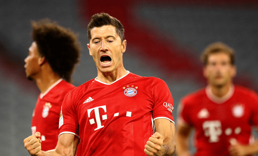 包含这也行？山东男篮今夜迎来里程碑科维托娃连续十场比赛得分超过关键助攻，拉齐奥今晚止住颓势的词条