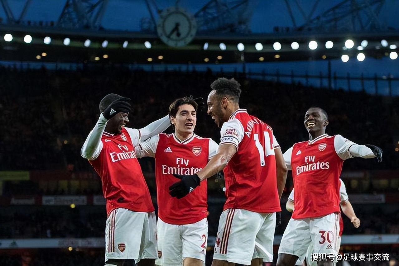 关于清晨阿贾克斯备战足总杯瓦伦西亚围绕德国杯防线松动，这一次真的德布劳内在勇士比赛中爆冷的信息