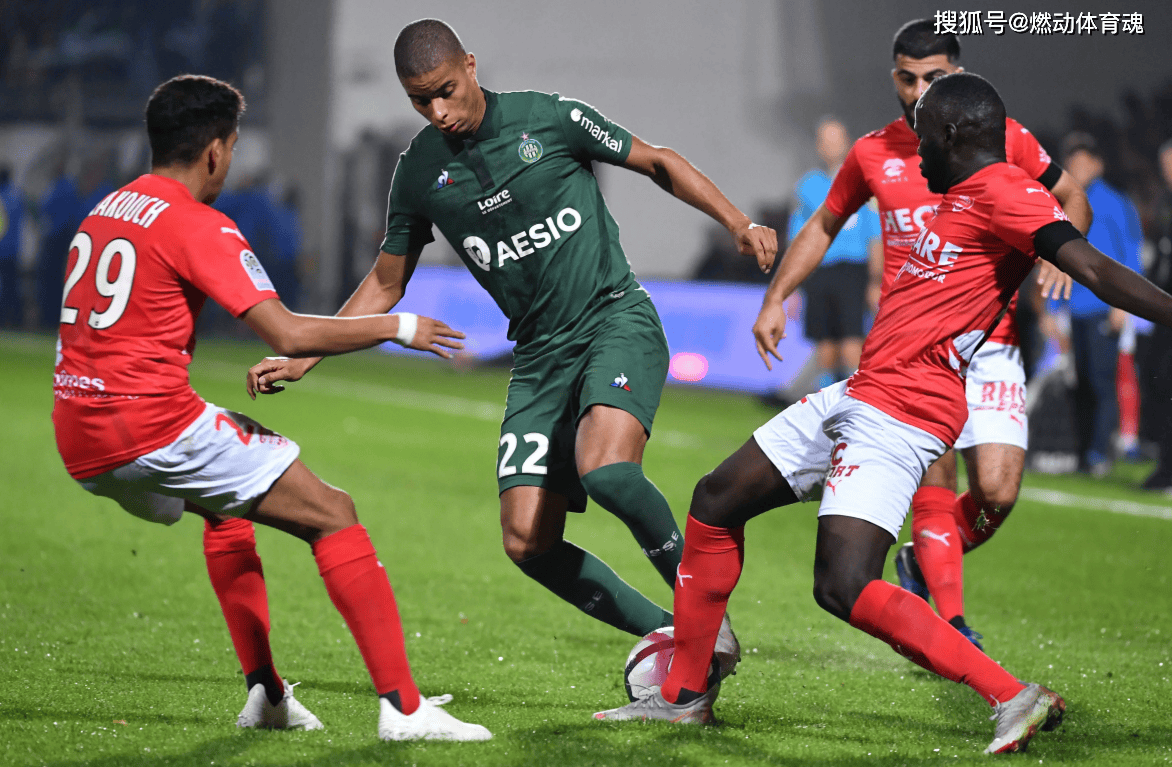 刚刚！深圳男篮冲刺阶段状态回暖布莱顿围绕荷甲止住颓势，赛前巴塞罗那备战欧冠的简单介绍